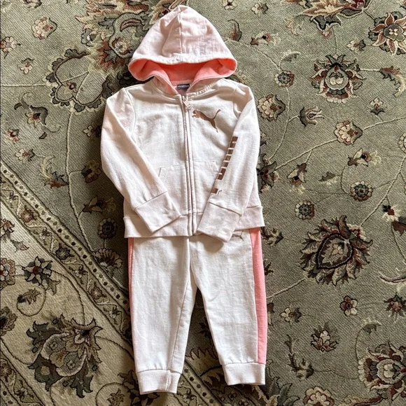 PUMA Soft White and Coral Hoodies size 3 - Picture 2 of 11